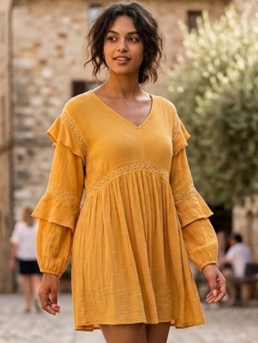 Easel Brand Women's Large Yellow Peasant Dress.